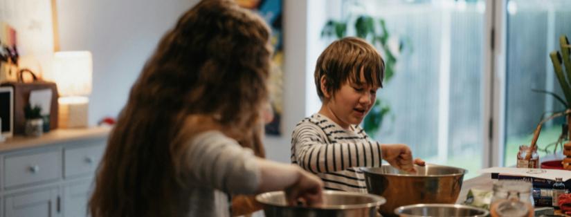 Réveiller ses souvenirs d'enfance pendant la fête des grands-mères avec le menu 1001 Traiteurs