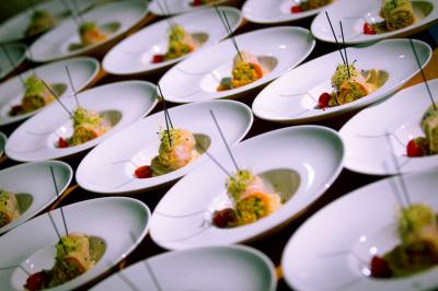 Traiteur L'Eldo Traiteur Saint-Cyr-en-Val #2